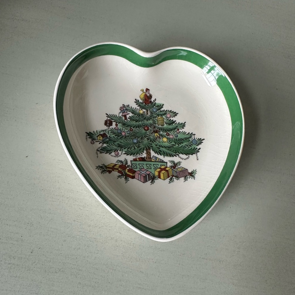 Spode heart shaped Christmas trivet dish